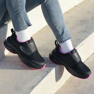 (T-4287) ORTOREX by Ortho+restBlack Berry Walking Shoes-Lyra Sz 9